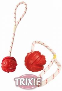 Trixie Piłka z linką 7cm [33482]